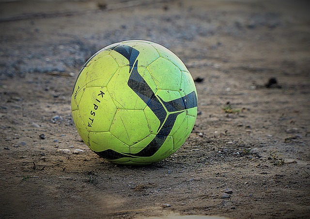 就是想少给钱呗？英媒：利物浦希望萨拉赫能降低要求完成最终续约.