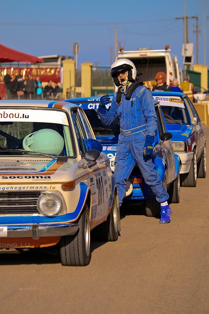 新民体育：有了塞尔吉尼奥的国足 让人期待了起来.